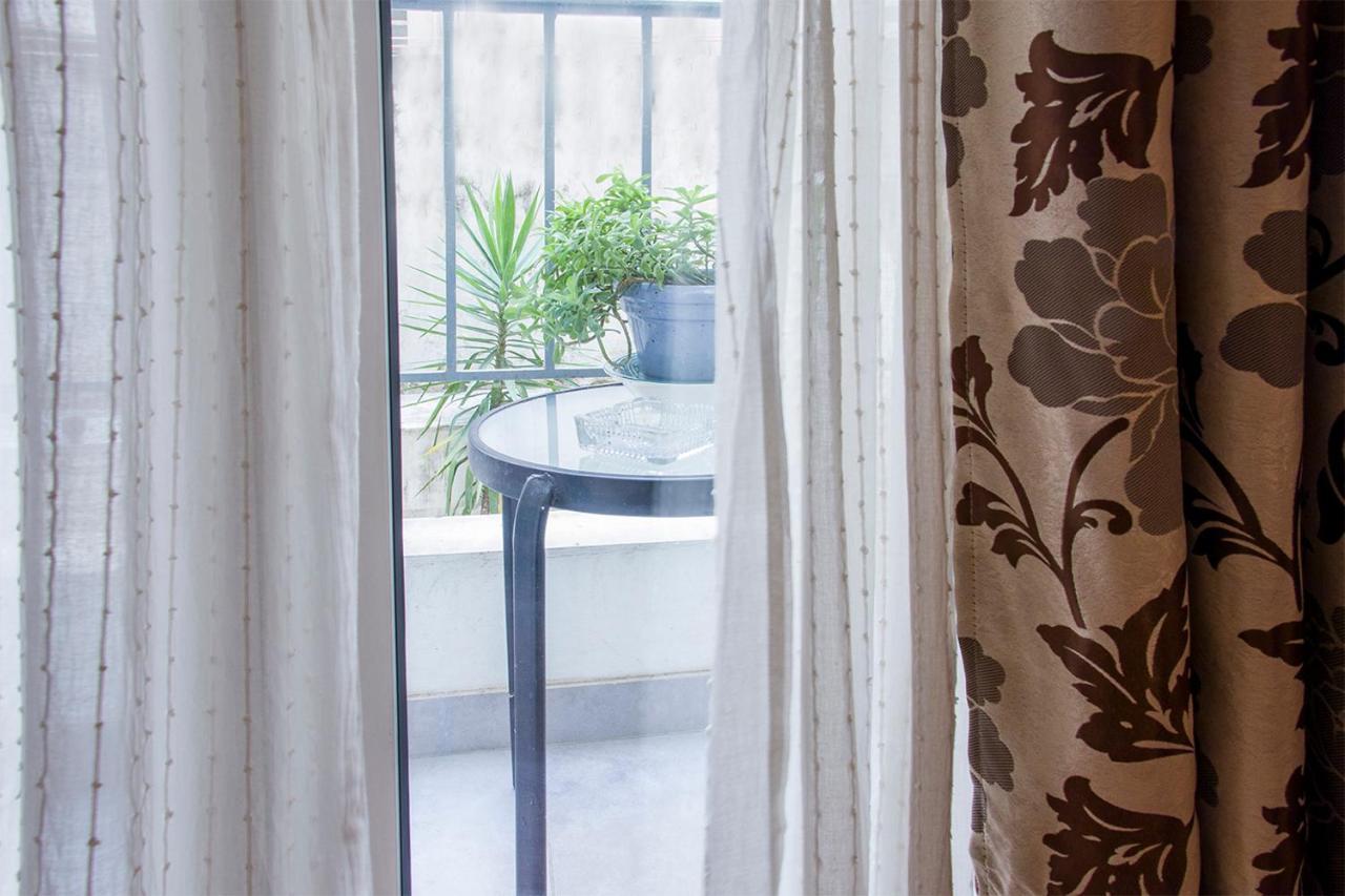 City Stay Close To The Metro A Charming Flat Athen Eksteriør bilde