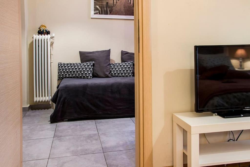 City Stay Close To The Metro A Charming Flat Athen Eksteriør bilde