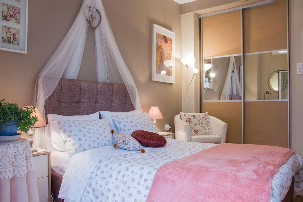 City Stay Close To The Metro A Charming Flat Athen Eksteriør bilde